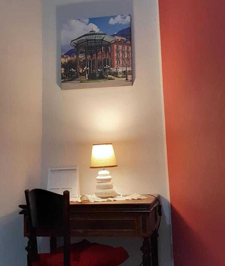 Апартаменты Casa Andrea Tra Napoli E Sorrento Кастелламмаре-ди-Стабия Экстерьер фото