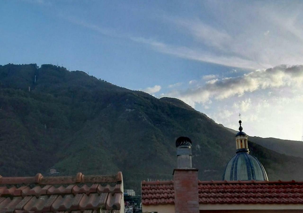 Апартаменты Casa Andrea Tra Napoli E Sorrento Кастелламмаре-ди-Стабия Экстерьер фото
